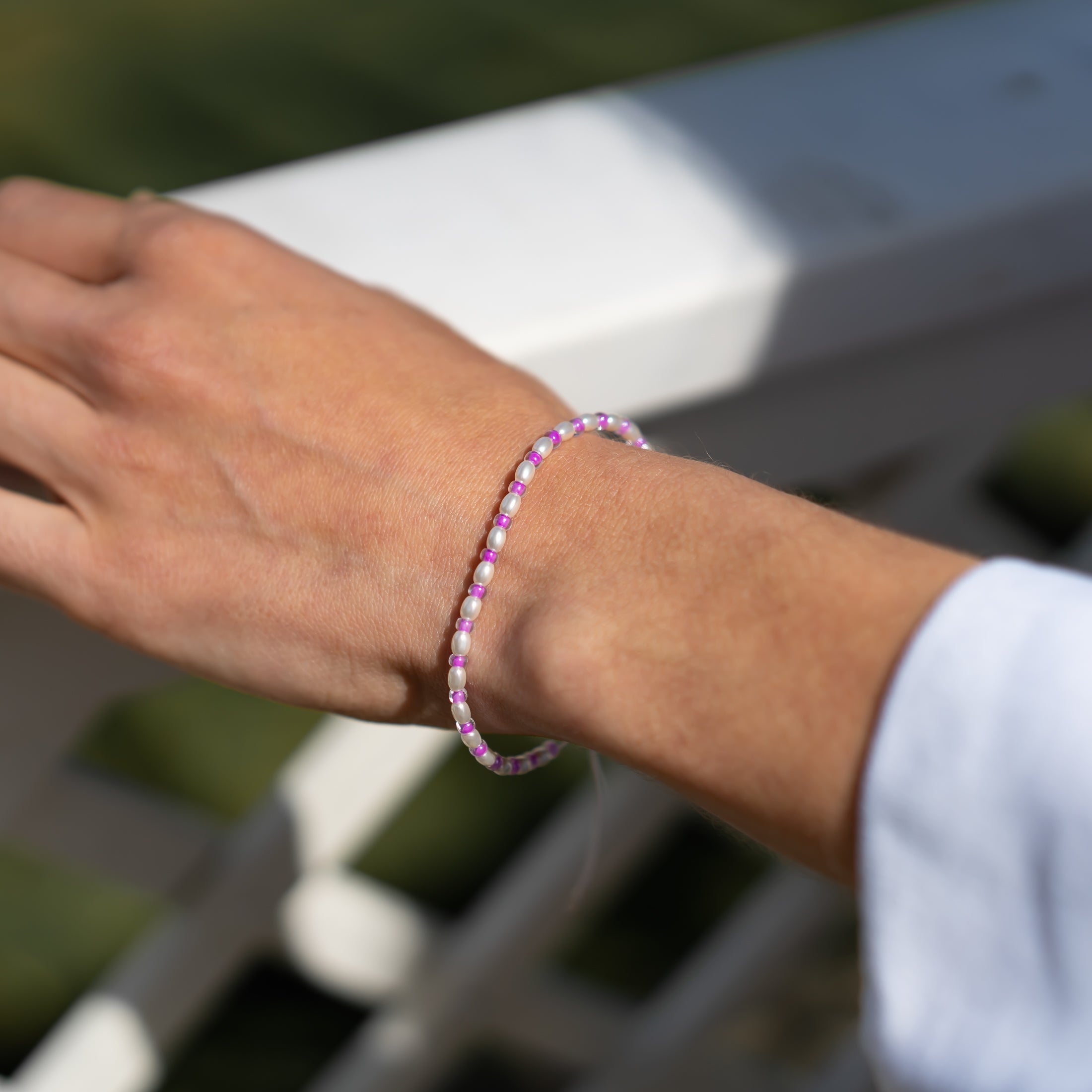 armband perlen lila